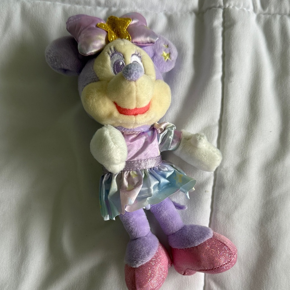 Japan Disney Store Minnie Mouse Plush Keychain